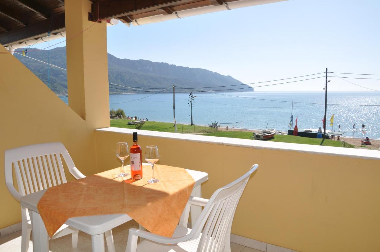 Elias & Vasili House Hotel Agios Georgios Pagon Bagian luar foto
